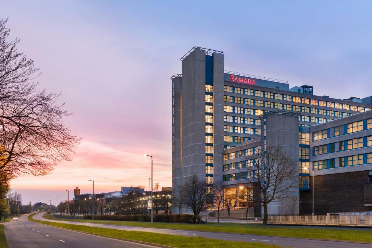 Ramada East Kilbride Hotel Exterior foto